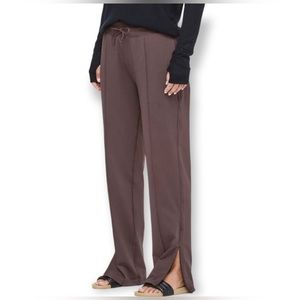 NWOT Lululemon Greatest Stride Track Pant 31" Womens 6 Black Satin Sweatpants